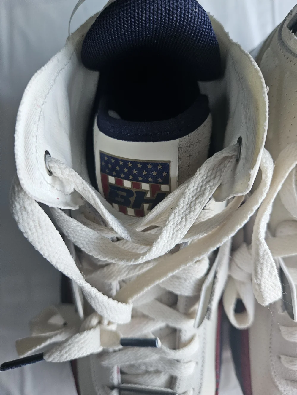 Under Armour Yard Turf USA Baseball Cleats White Red Blue Gold Men's Size 7 New